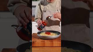 Makaron bavette z sosem aglio i gotowanym bobem | KUKBUK PRZEPISY