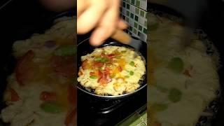 omlet Pete bikin nagih #food #resep #kuliner #masakanrumahan #resepsimple #shortvideo