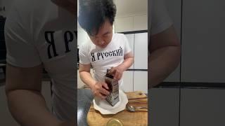 Кореец готовит борщ часть 2