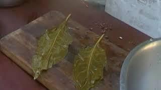 Голубцы в листьях шпината и бораго