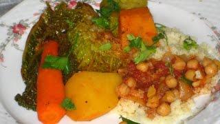Арабский кускус с овощами (веганское блюдо)